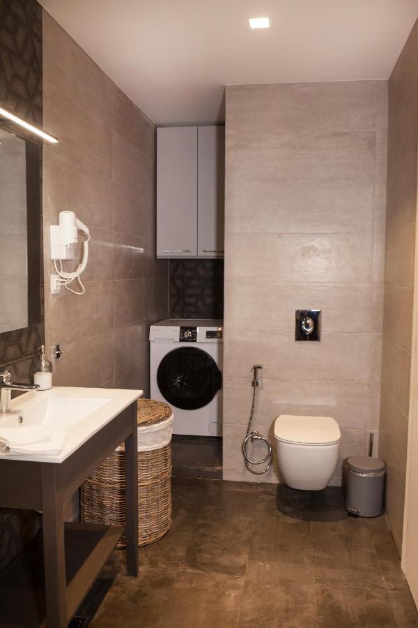 Central Comfy Modern Flat 2 Bedrooms 2 Bathrooms Athen Eksteriør billede